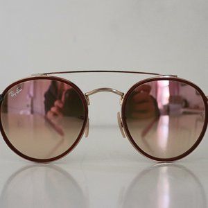 Ray-Ban Sunglasses - Pink